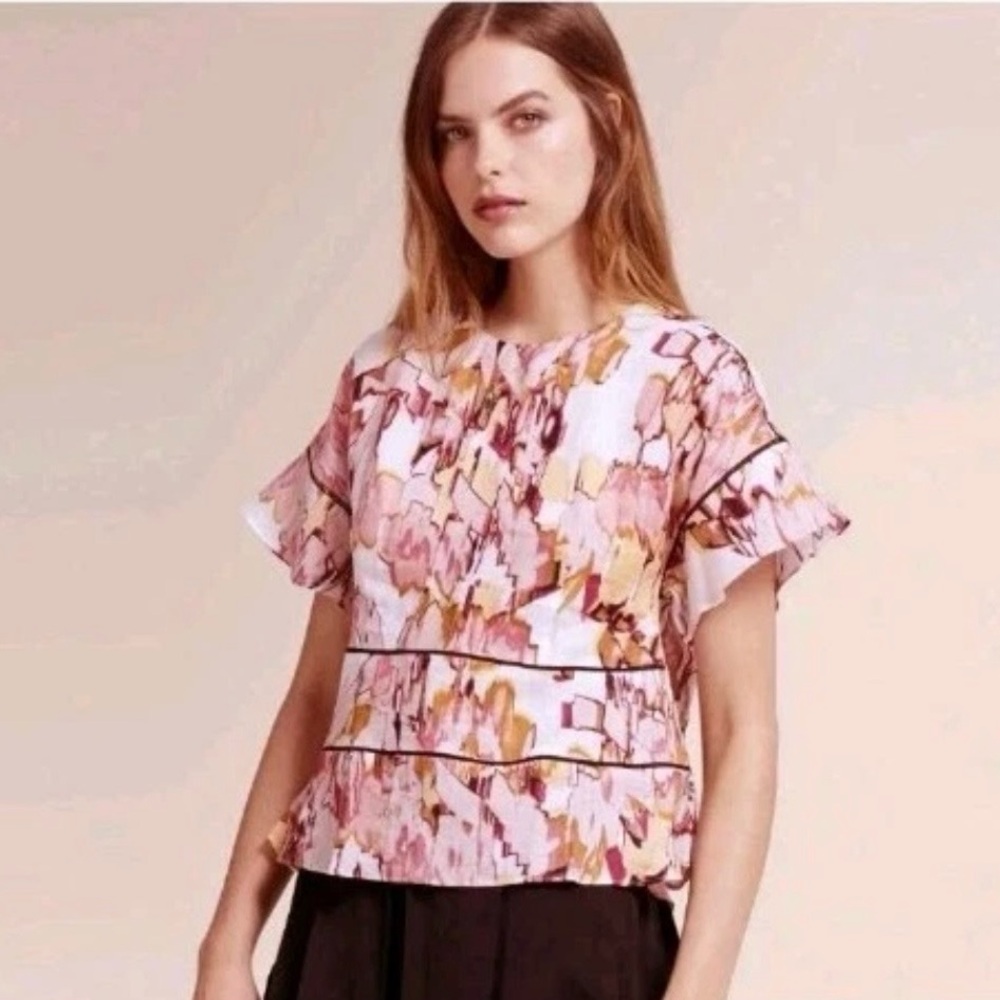5 for $25!! WOW! Luxury! Donna Karan 100% Linen Water Garden Ruffle Sleeve Top